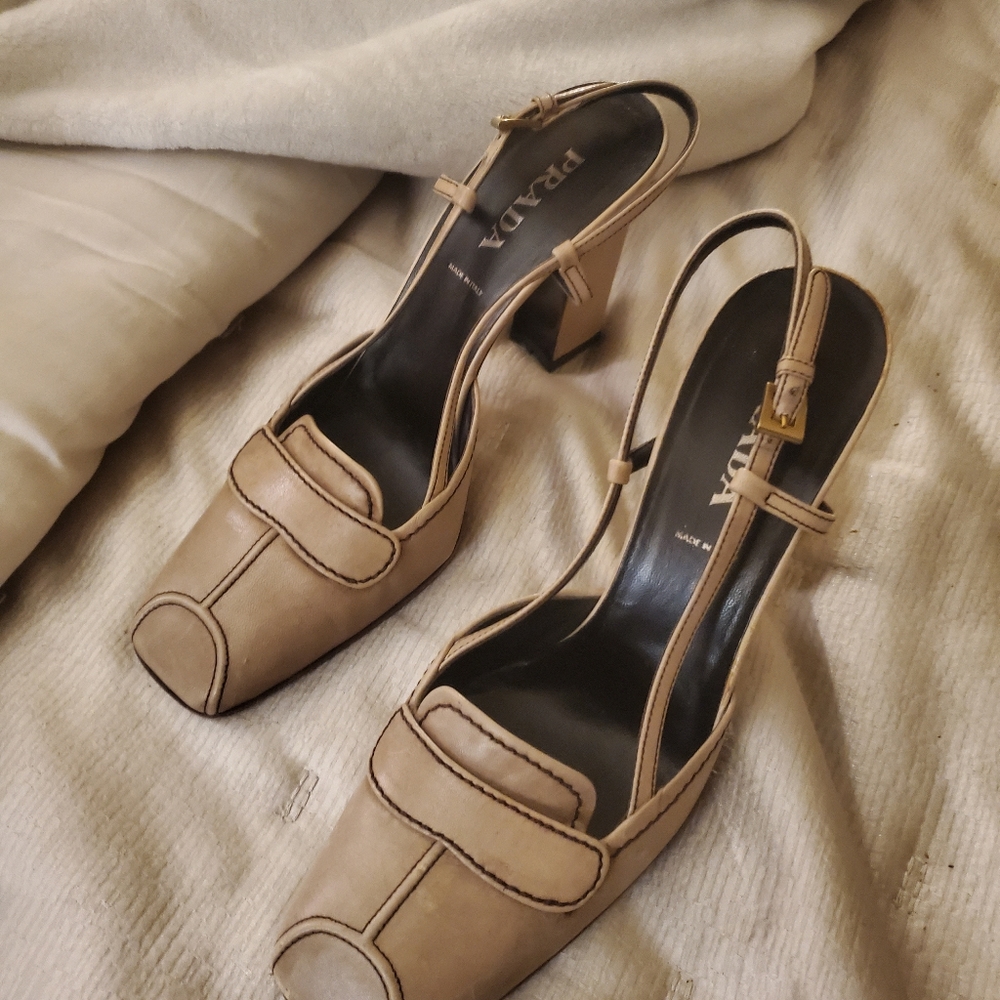 Prada - Picture 6 of 7